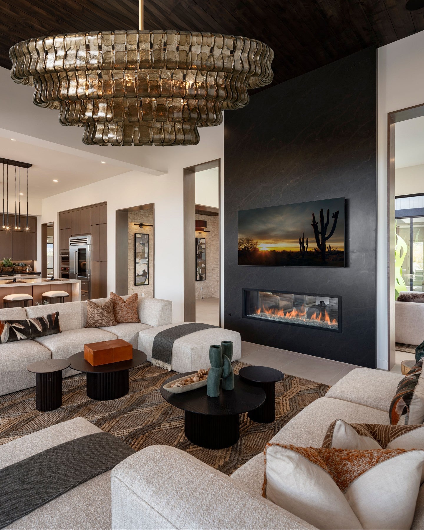 Lampadario Moderno Rotondo in Vetro e Acciaio con 6 Bulbi E12 – Altezza Regolabile per Illuminazione Elegante e Versatile 7